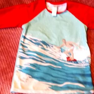 Raglan Boys Rash Guard Size 12-Red & Teal